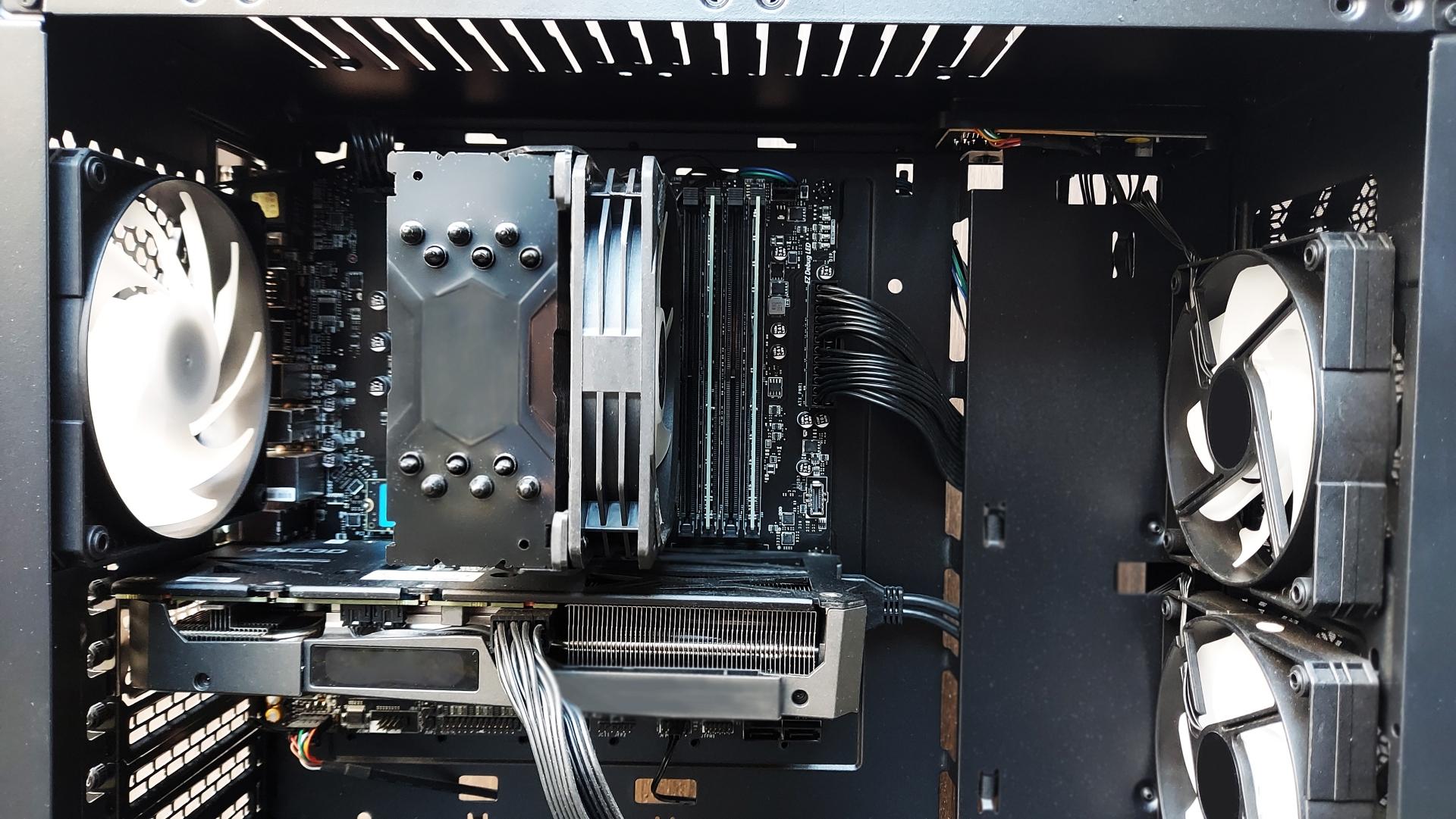 PCの違い比較イメージ