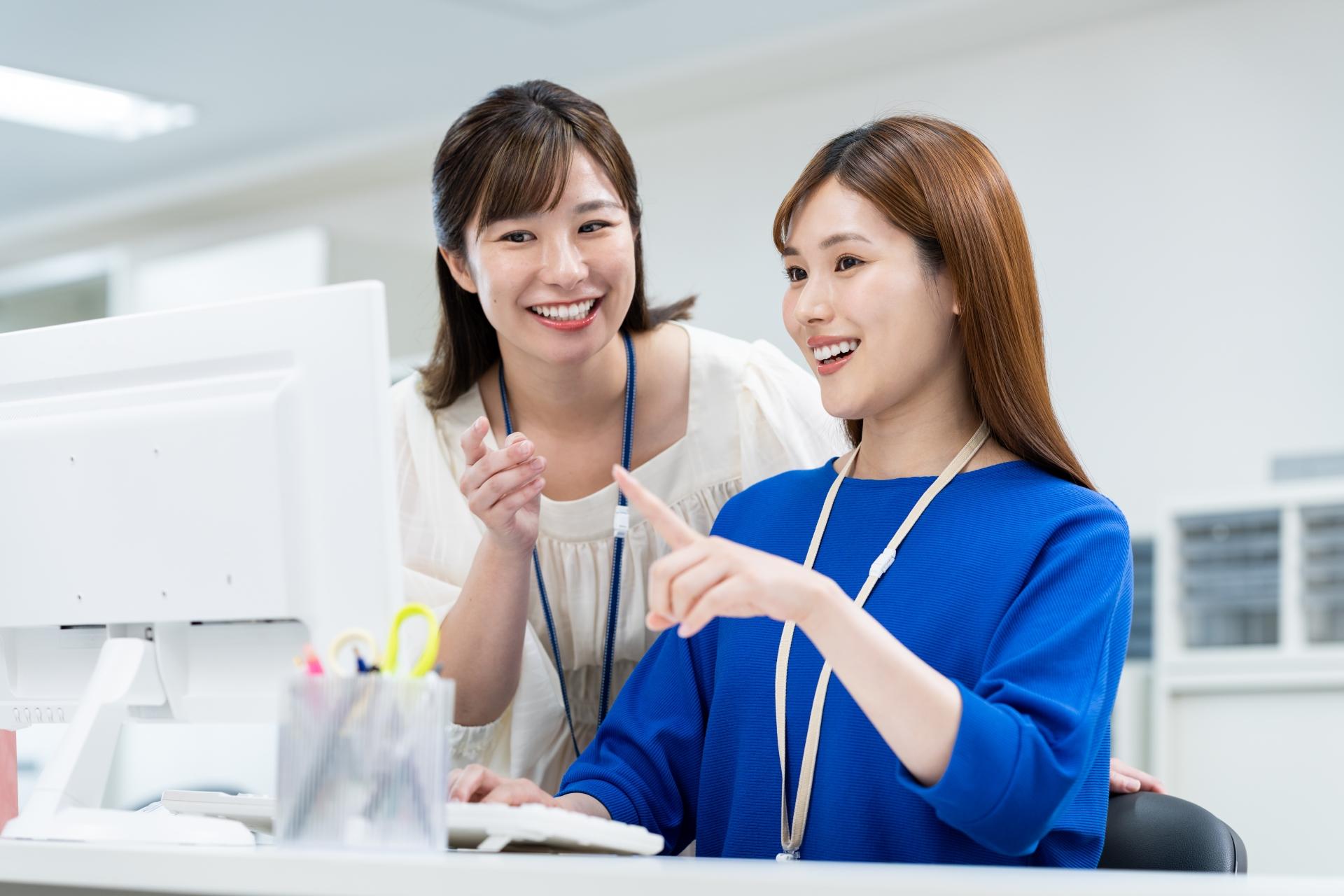 自社対応のコストと人員負担