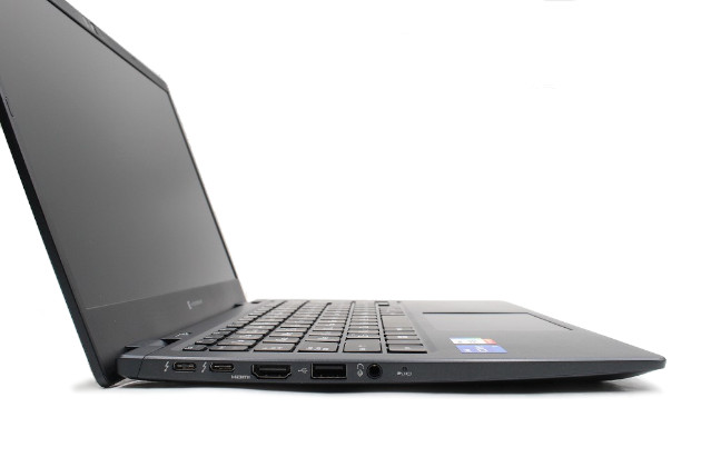 【即納パソコン】dynabook G83/KW (Win11pro64) 5N12(45508、03) 拡大