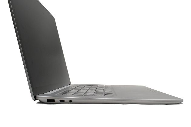 【即納パソコン】 Surface Laptop 4（15インチモデル）プラチナ (Win11pro64) 7N11(47608、04) 拡大